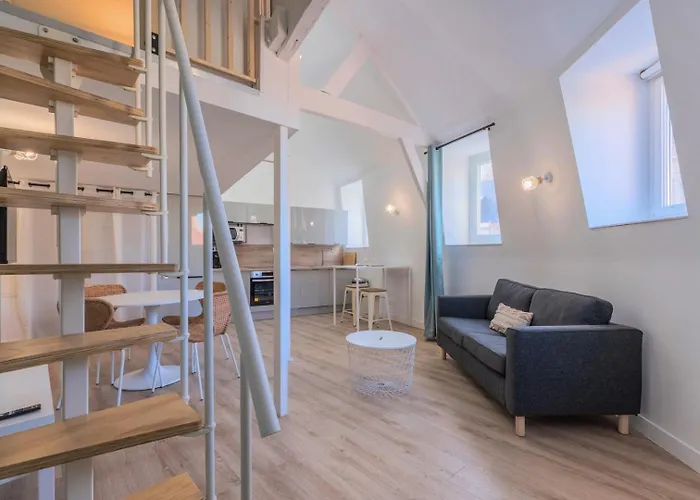 One Bedroom Mezzanine Apartment, With Parking