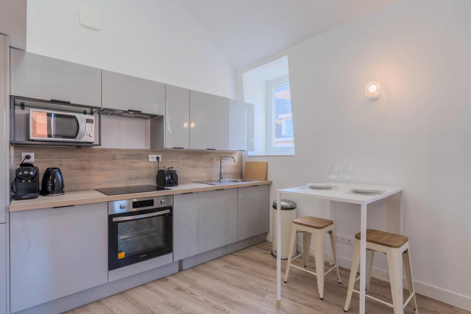 Appartement One Bedroom Mezzanine Apartment, With Parking